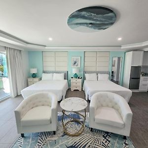 Island House Resort Hotel